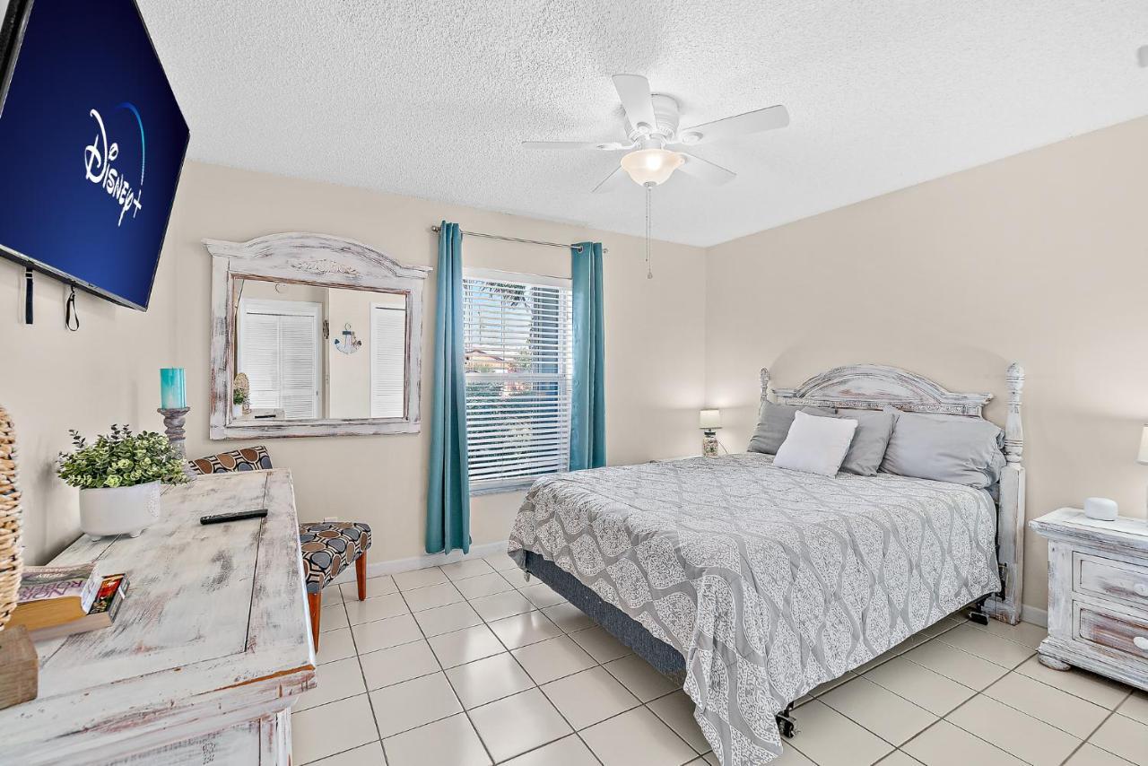 Serene Seaside Retreat - Dog Friendly - 2Br Townhouse With Shared Heated Pool Steps To Paradise Beach! Melbourne Bagian luar foto